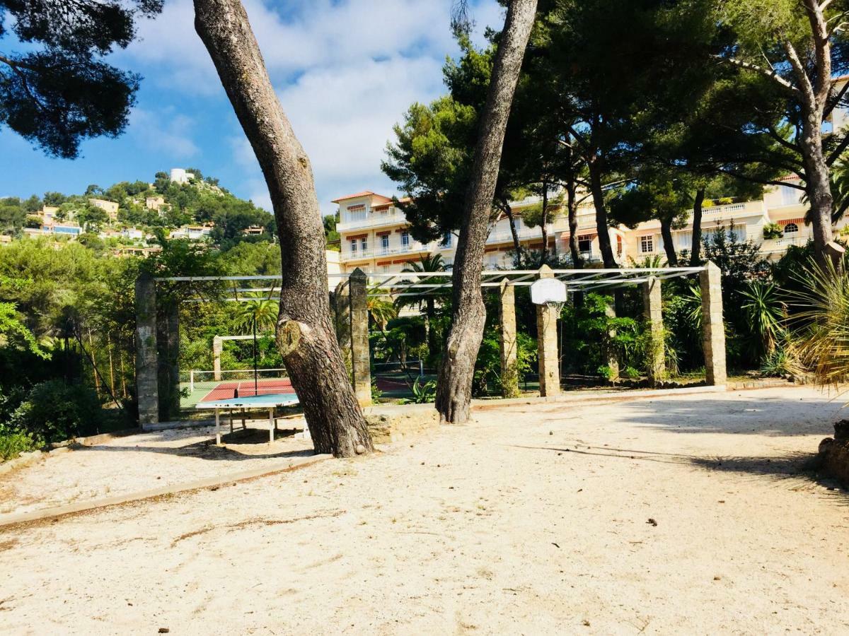 Studio 4 Personnes Avec Piscine, Tennis Apartamento Hyères Exterior foto