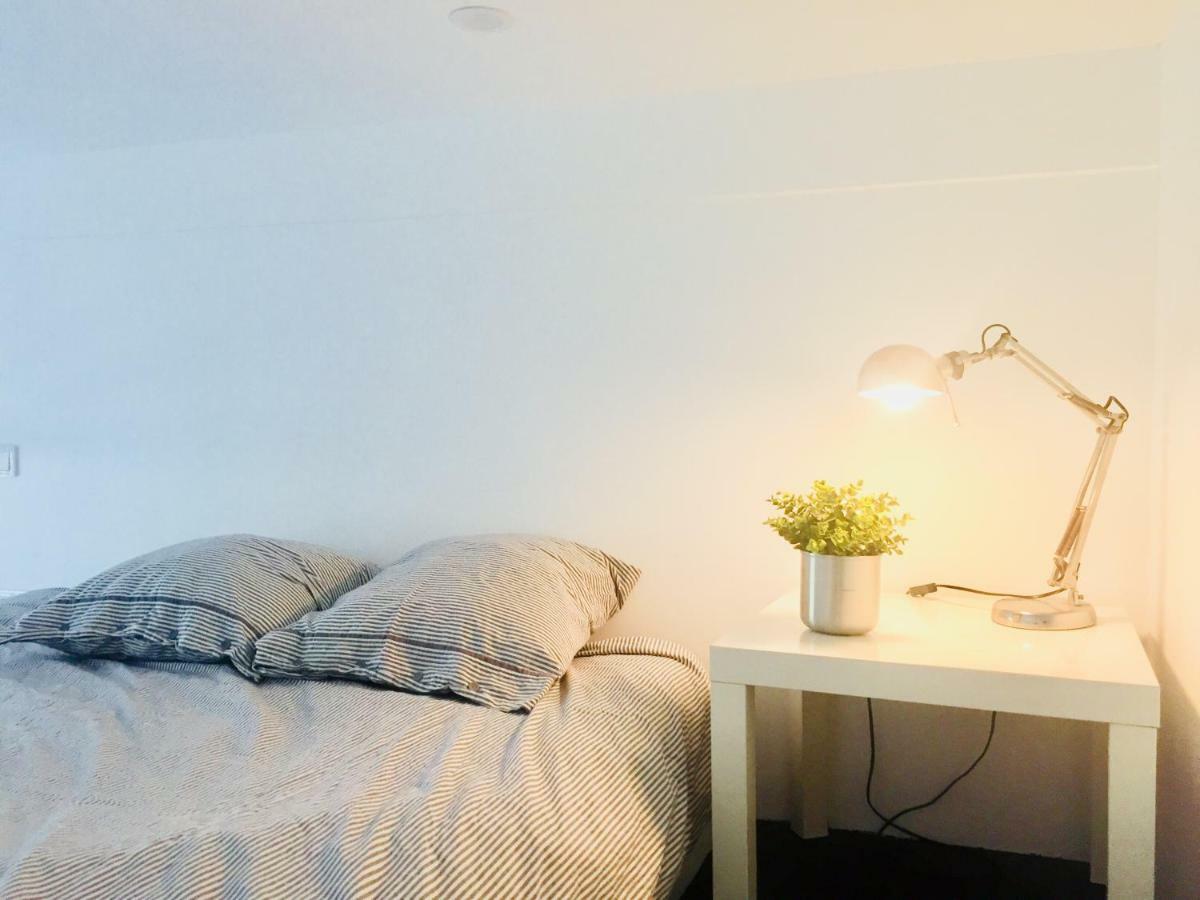 Studio 4 Personnes Avec Piscine, Tennis Apartamento Hyères Exterior foto