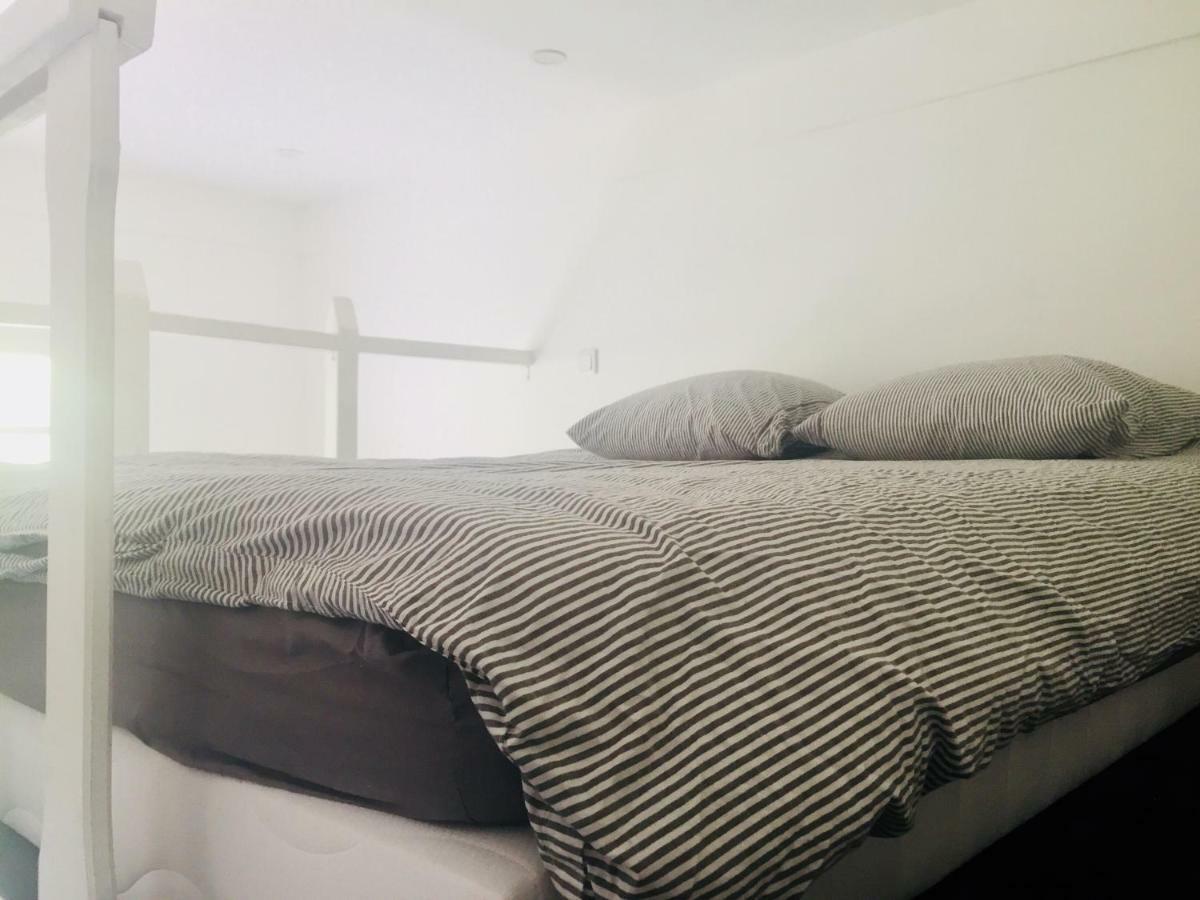 Studio 4 Personnes Avec Piscine, Tennis Apartamento Hyères Exterior foto